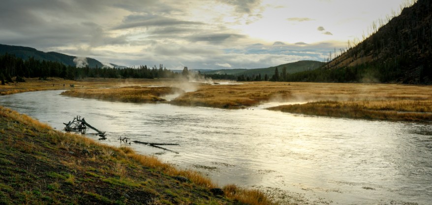 Yellowstone West Entrance Morning-2